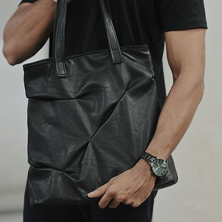 Custom Trendy Leather Tote Bag in India